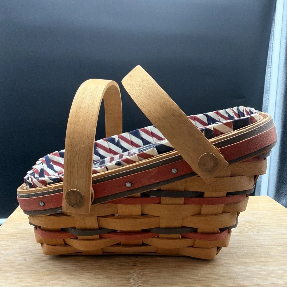 Longaberger 1996 All American Summertime vegetable basket liner divided protcr